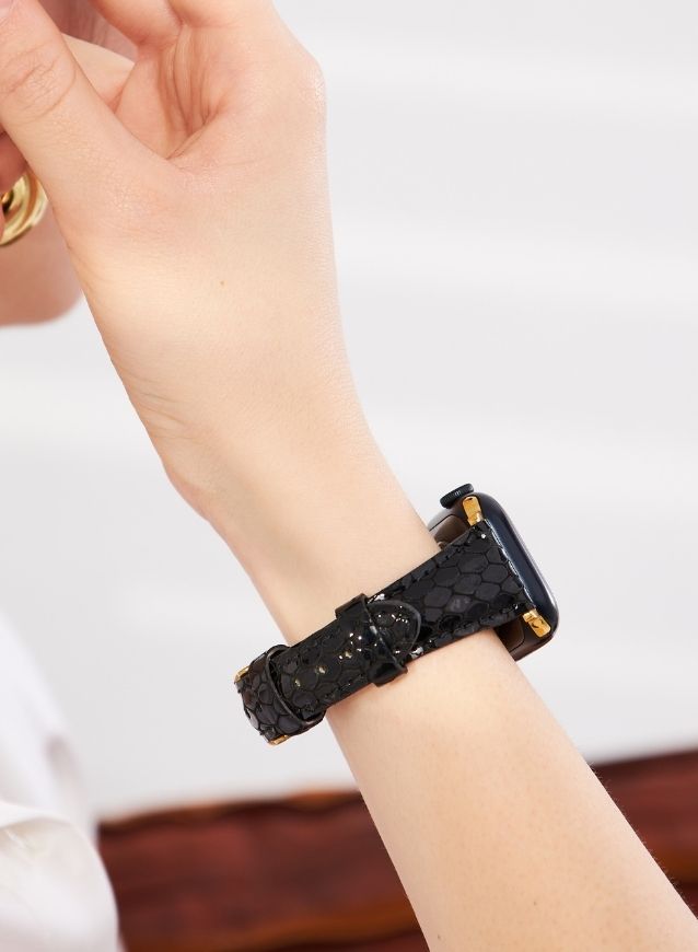 Apple Watch Crop Women Leather Strap - Black
