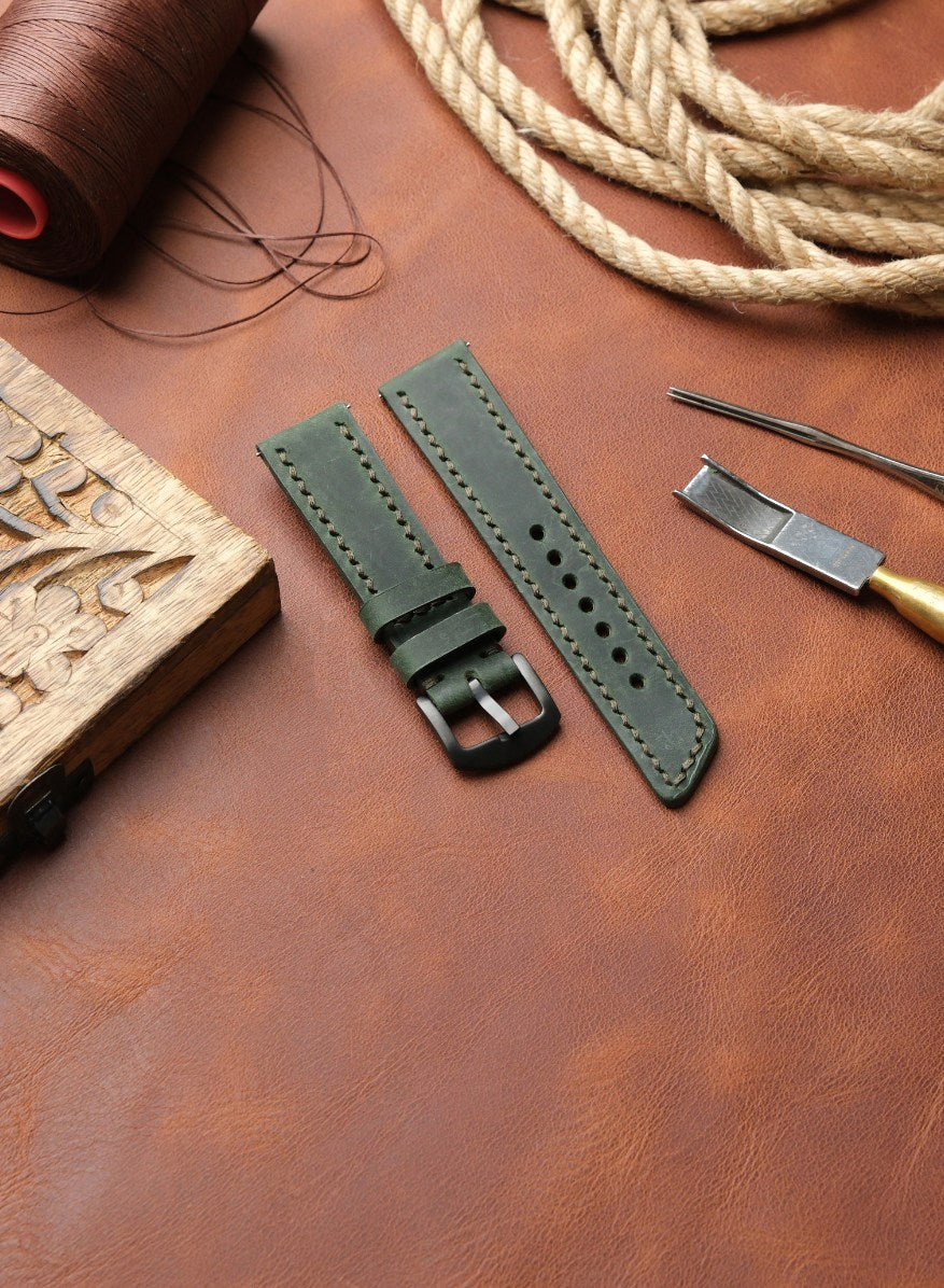 Classic Watch Berdik Leather Strap - Green