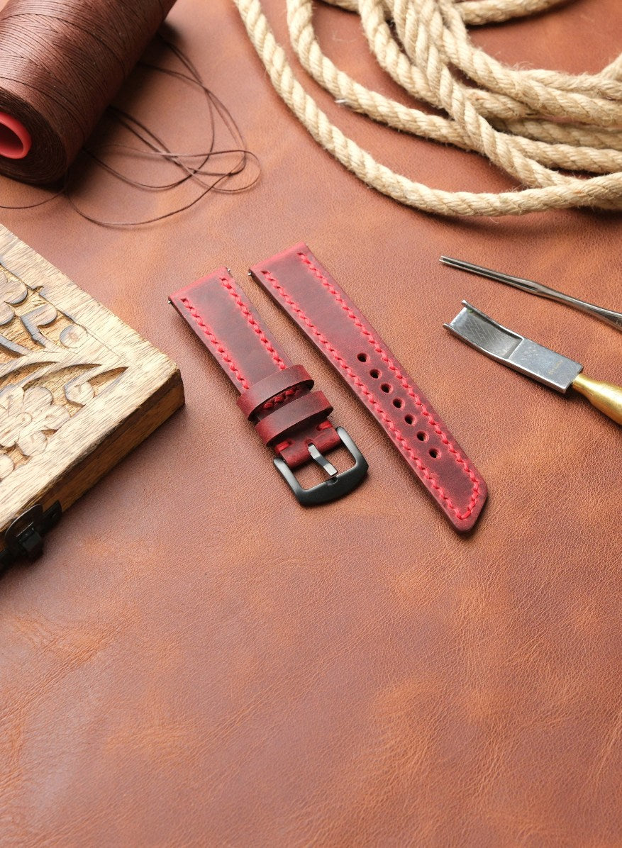 Classic Watch Berdik Leather Strap - Red