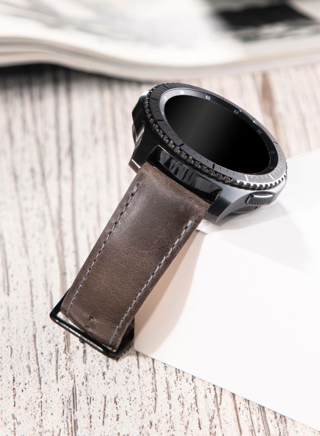 Classic Watch Fullup Leather Strap - Gray