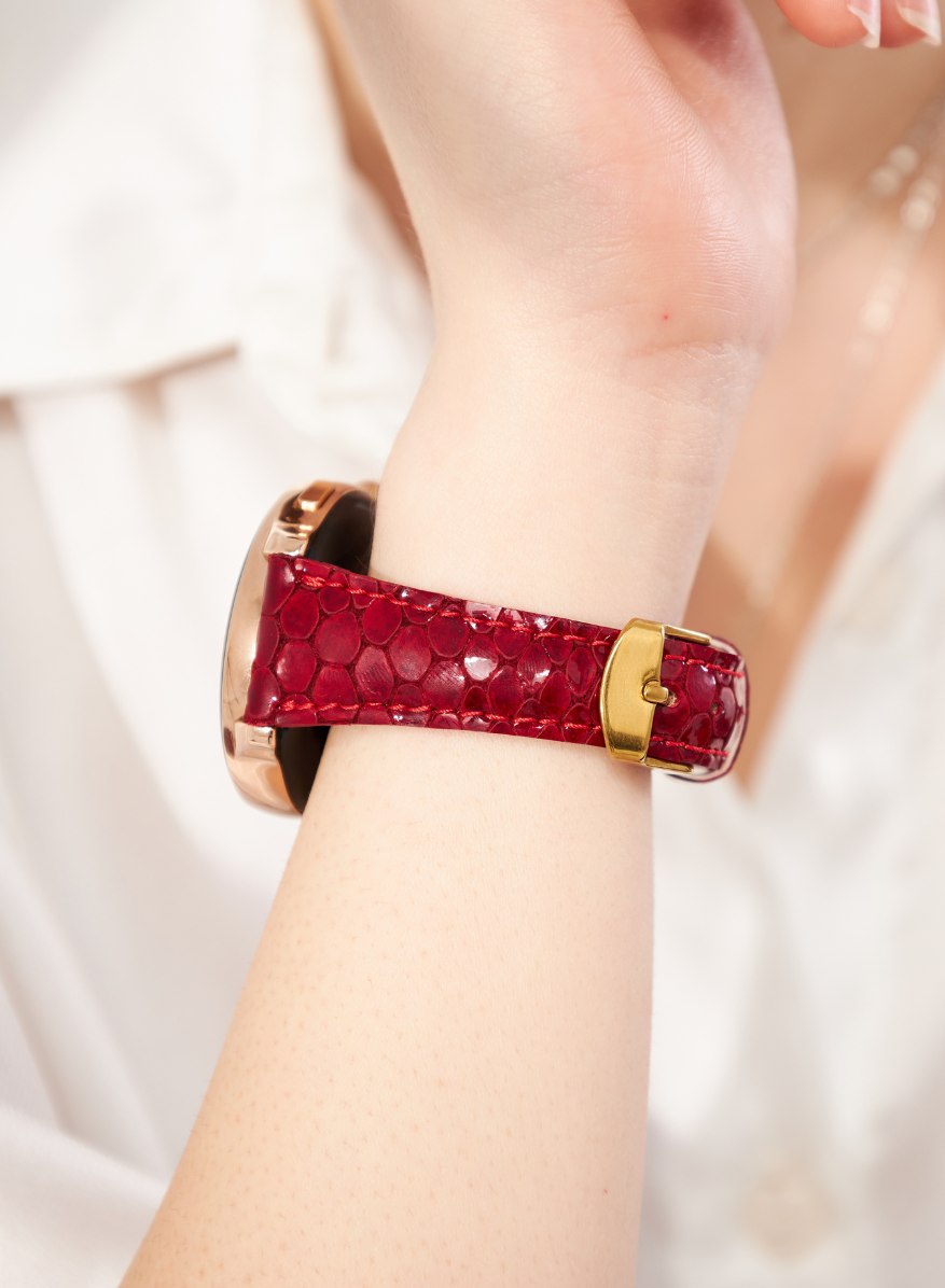 Classic Watch Crop Women Leather Strap - Red